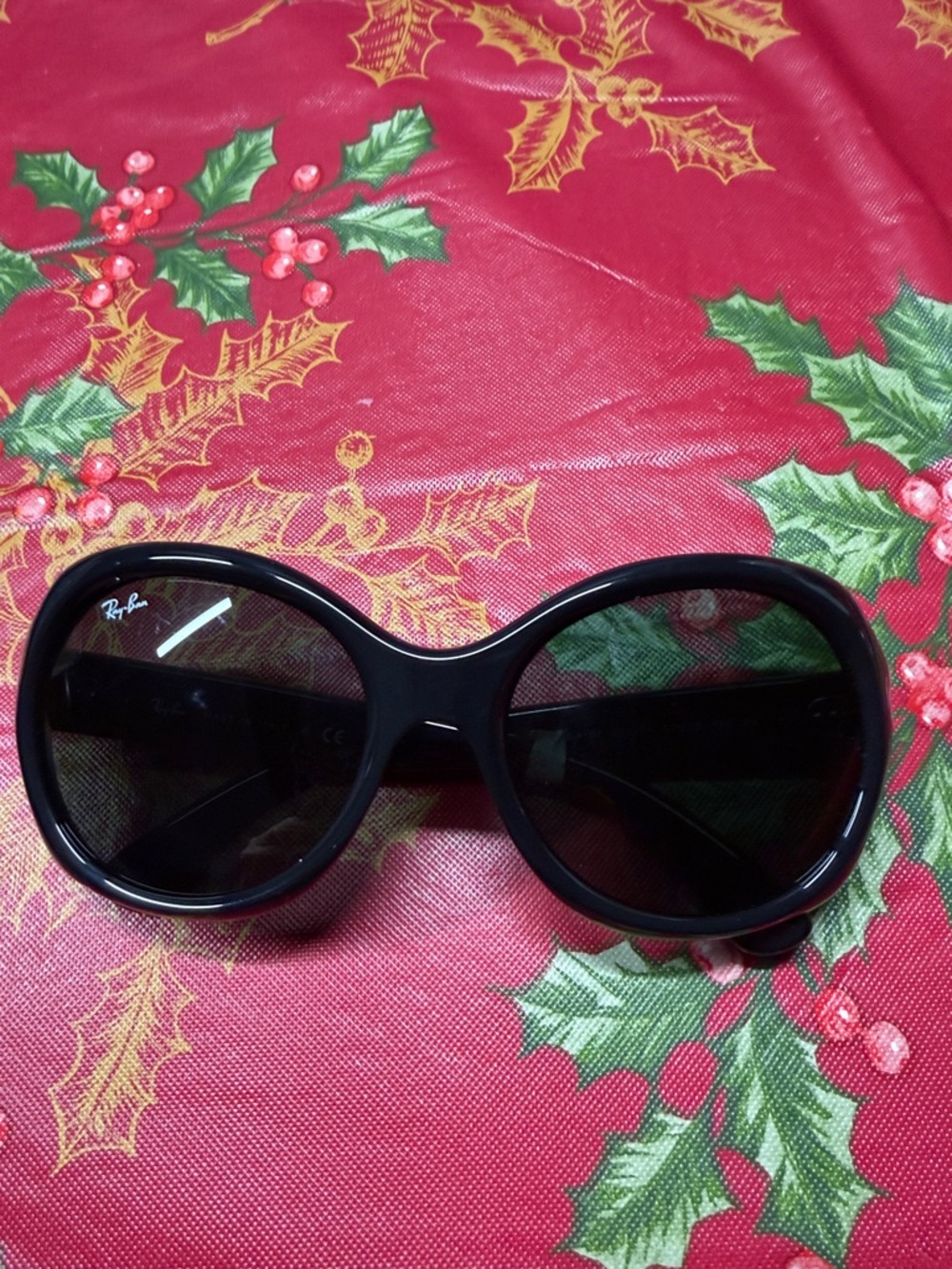 Ray-Ban Oversized Black Sunglasses - Picture 2 of 6
